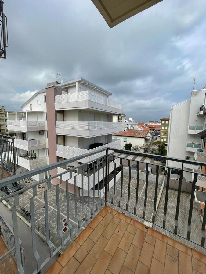 Condominio Michelangelo-Solo Per Famiglie- Walterigato Apartments Lido di Jesolo Ngoại thất bức ảnh